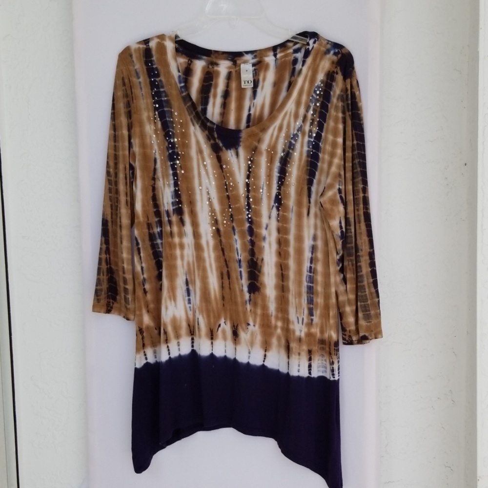 Thomas and Olivia tie-dyed shirt size M